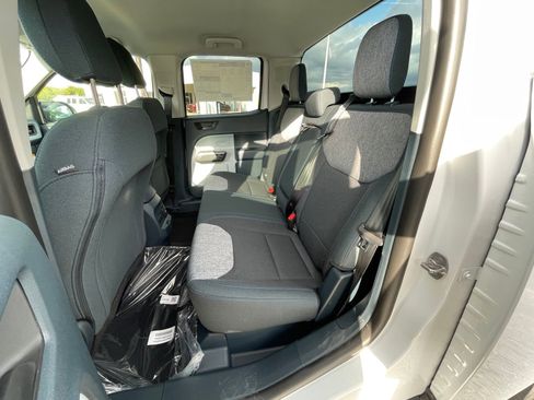New 2025 Ford Maverick XLT w/ XLT Luxury Package AWD/4WD image 6