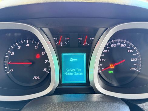 Used 2016 Chevrolet Equinox LT image 11