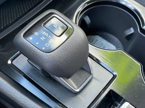 Certified 2023 Nissan Rogue SV AWD/4WD image 23