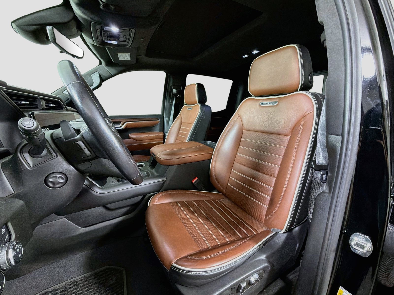 Used 2023 GMC Sierra 1500 Denali Ultimate AWD/4WD image 12