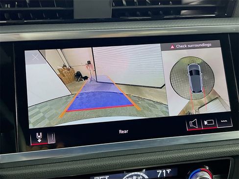 Used 2022 Audi Q3 2.0T Premium Plus image 17