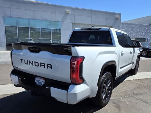 Used 2025 Toyota Tundra Platinum AWD/4WD image 5