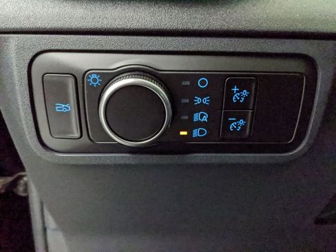 New 2025 Ford Mustang Coupe image 19