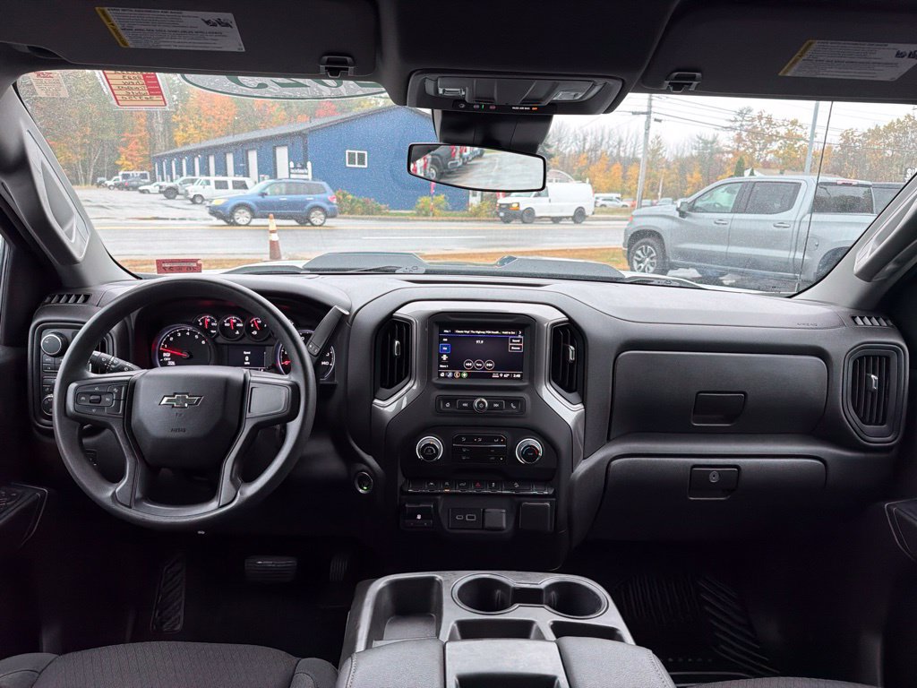 Used 2023 Chevrolet Silverado 1500 Custom Trail Boss AWD/4WD image 13