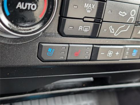 Used 2021 Ford F250 Limited AWD/4WD image 31