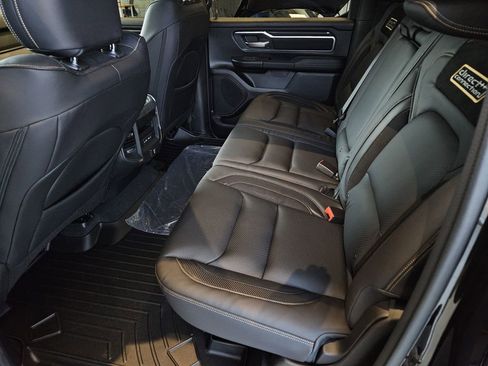 New 2026 RAM 1500 Big Horn AWD/4WD image 18
