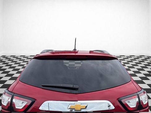 Used 2014 Chevrolet Traverse LT AWD/4WD image 5