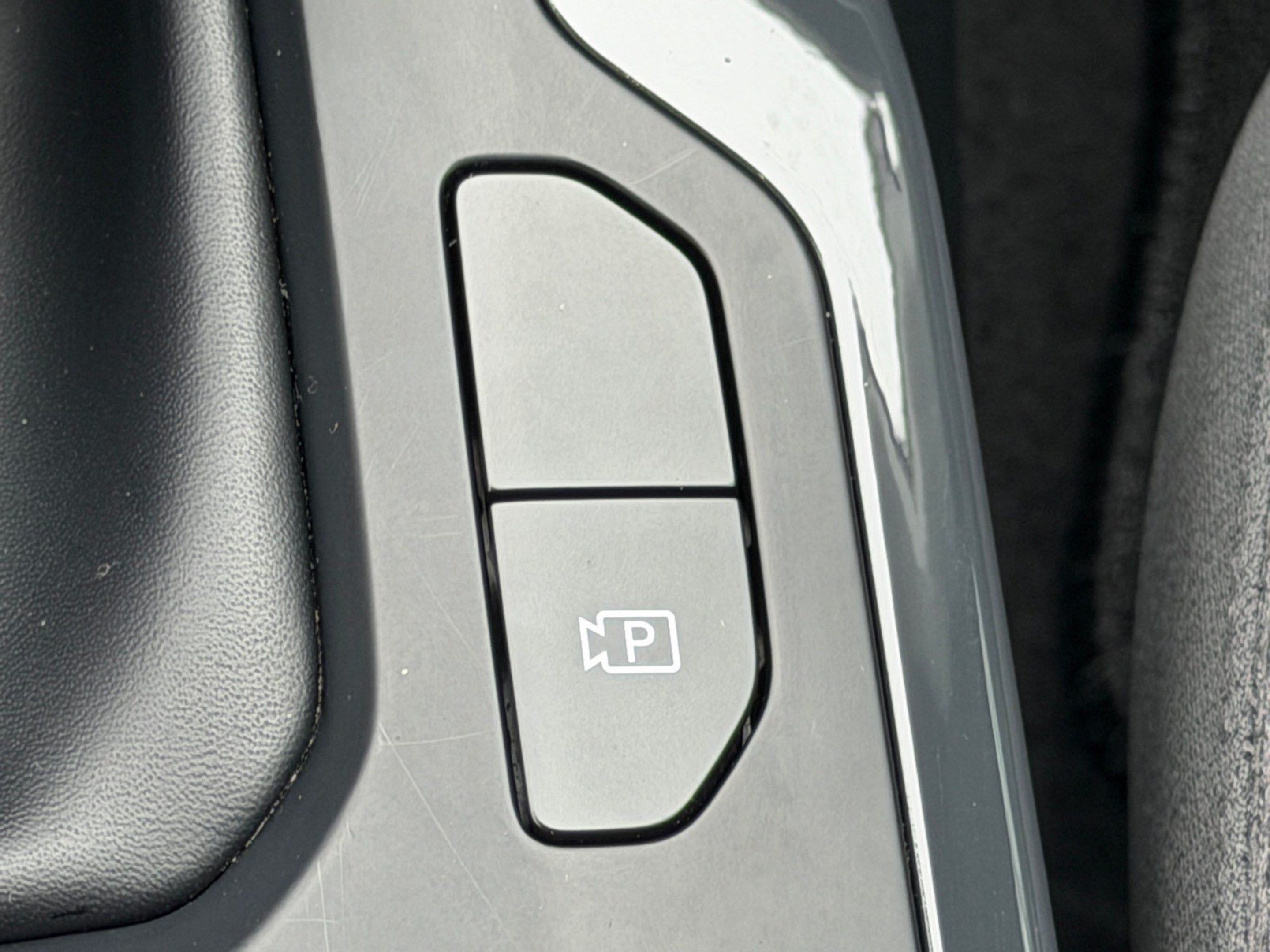 Certified 2025 Kia K4 EX FWD image 28