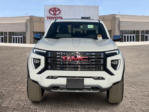 Used 2026 GMC Canyon Denali image 5