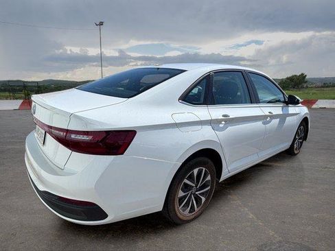 Used 2025 Volkswagen Jetta S FWD image 3
