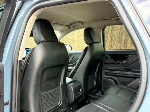 Used 2023 Lincoln Corsair AWD w/ Equipment Group 101A image 20