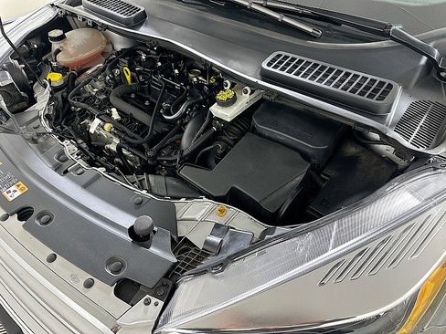 Used 2019 Ford Escape SE image 29