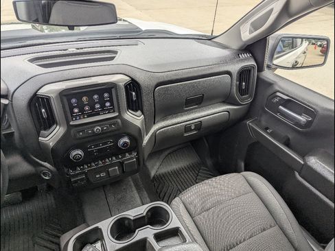 Used 2025 Chevrolet Silverado 1500 Custom Trail Boss AWD/4WD image 27
