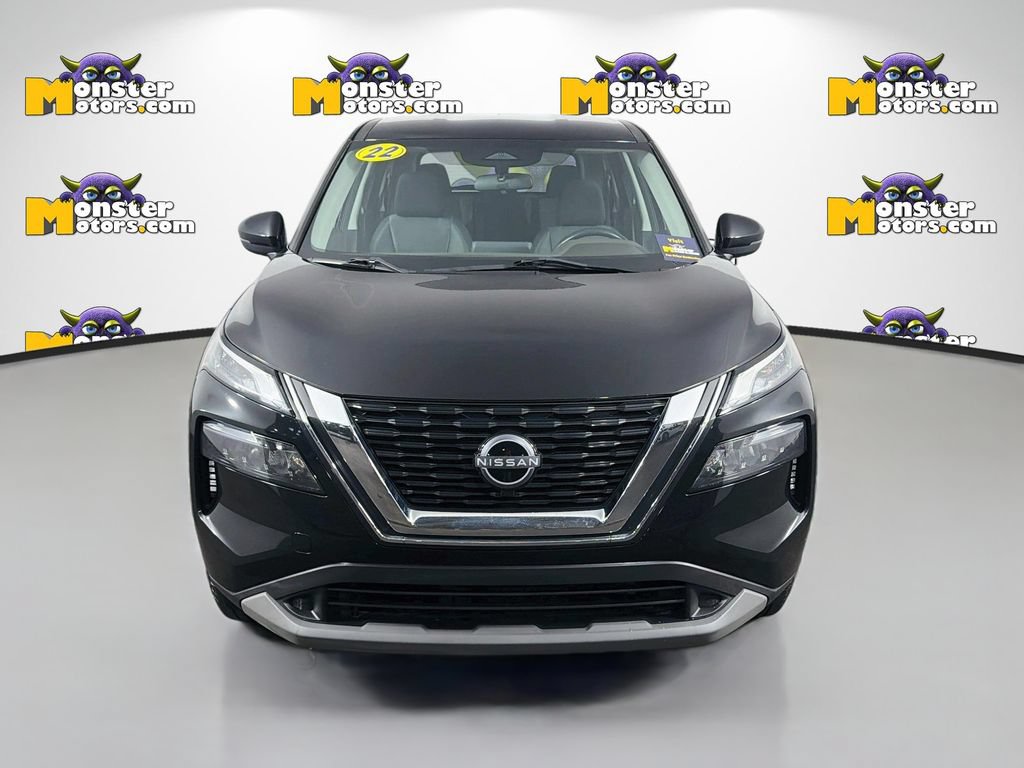 Used 2022 Nissan Rogue S AWD/4WD image 2