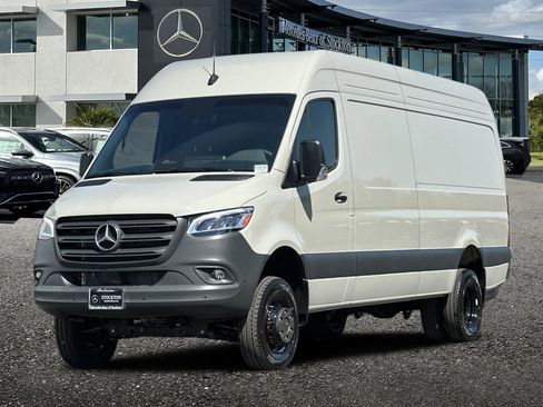 New 2025 Mercedes-Benz Sprinter 3500 image 8