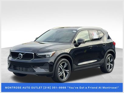 Used 2023 Volvo XC40 B5 Core