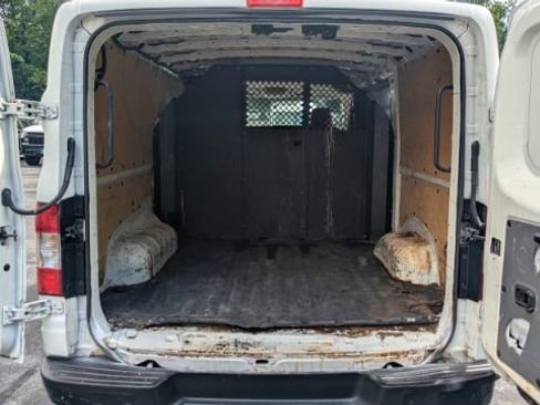 Used 2016 Nissan NV 1500 SV RWD image 13
