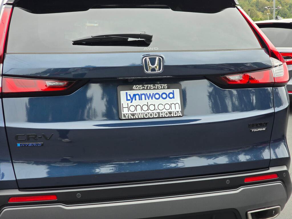Certified 2026 Honda CR-V Sport Touring image 13
