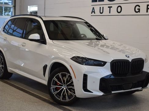Used 2026 BMW X5 xDrive40i w/ Executive Package AWD/4WD image 1