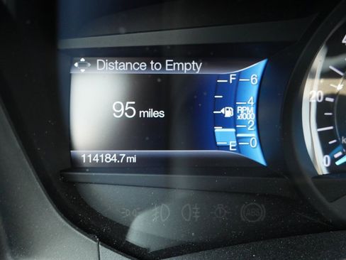 Used 2015 Ford Expedition Limited w/ Equipment Group 301A image 40