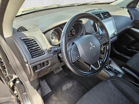 Used 2021 Mitsubishi Outlander Sport SE FWD image 9