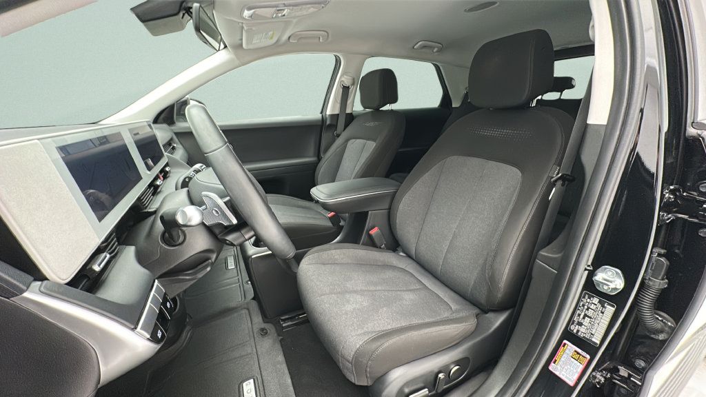 Used 2024 Hyundai Ioniq 5 SE AWD/4WD image 13