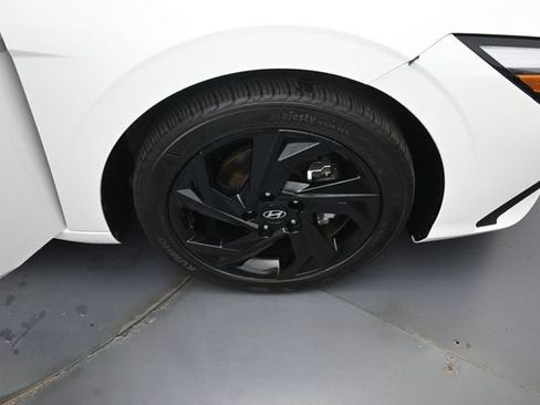 Used 2026 Hyundai Elantra Sport FWD image 32