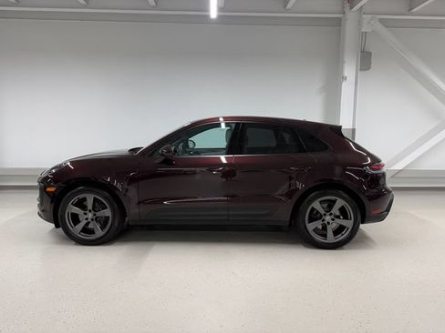 Certified 2026 Porsche Macan AWD/4WD image 2