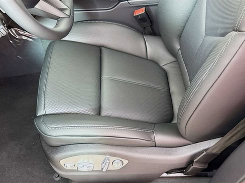 New 2026 Porsche Macan S image 15