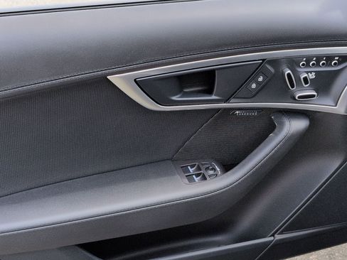 Used 2024 Jaguar F-TYPE R-Dynamic image 14