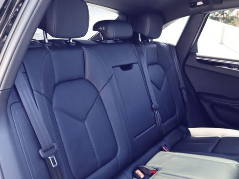 Certified 2025 Porsche Macan w/ Premium Package Plus AWD/4WD image 23