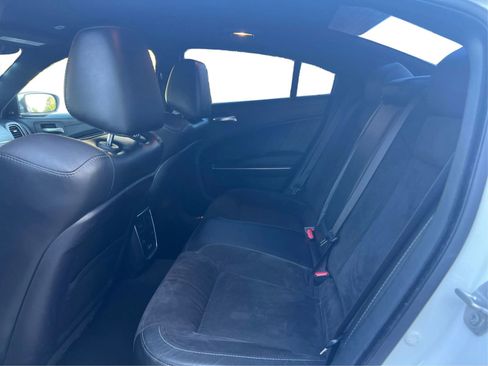 Used 2019 Dodge Charger R/T w/ Plus Group image 10