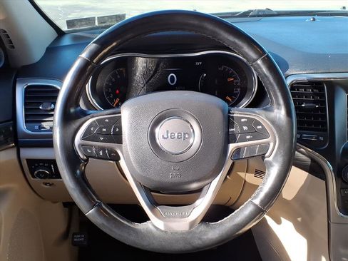 Certified 2020 Jeep Grand Cherokee Laredo image 12