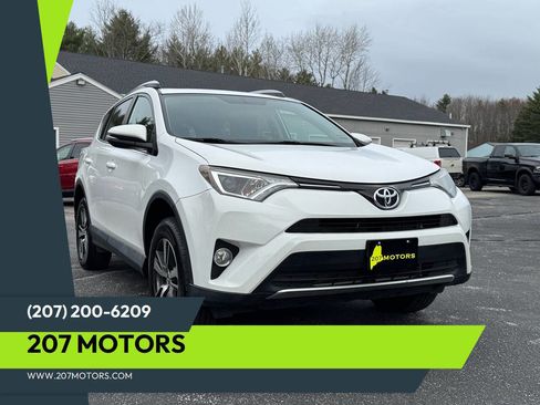 Used 2016 Toyota RAV4 XLE image 1