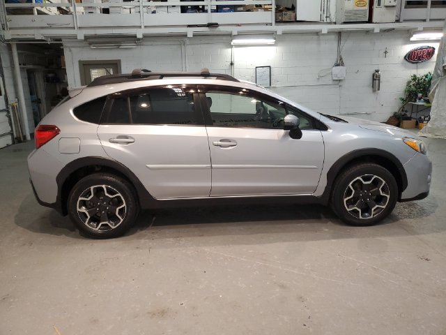 Used 2015 Subaru Crosstrek 2.0i Limited w/ Popular Package #1 AWD/4WD image 8