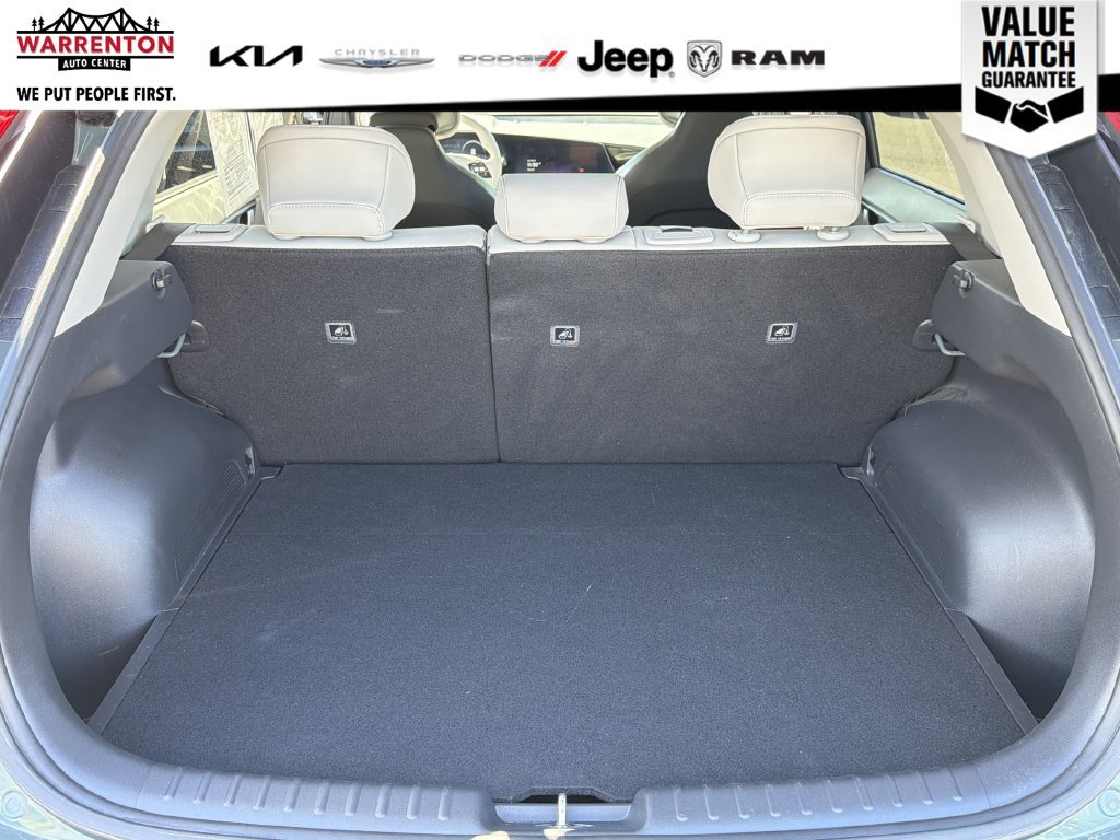 Used 2023 Kia Niro Wind w/ Wind Preserve Package FWD image 7
