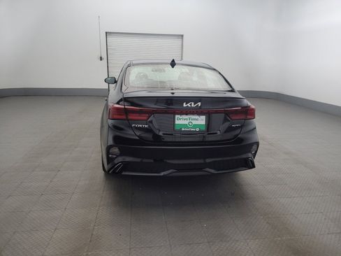 Used 2023 Kia Forte GT-Line w/ GT-Line Premium Package image 6