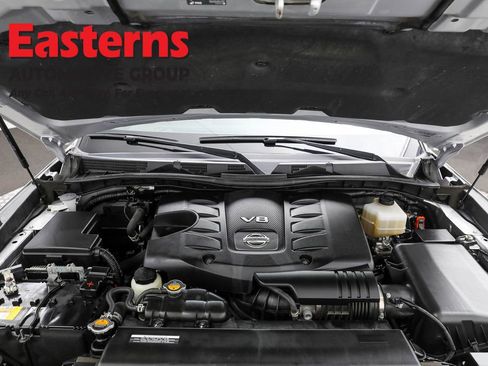 Used 2022 Nissan Armada SV w/ SV Appearance Package image 7