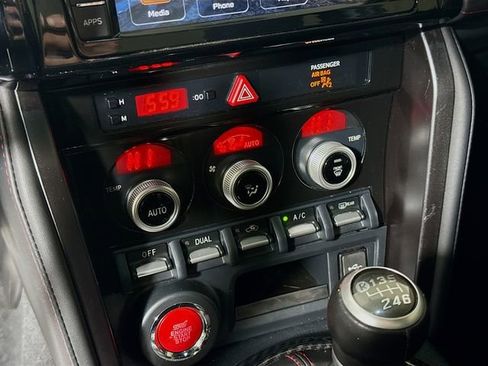 Used 2018 Subaru BRZ tS image 17