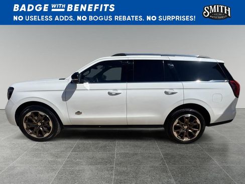 Used 2025 Ford Expedition King Ranch AWD/4WD image 5