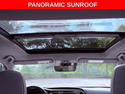 Used 2018 Toyota Highlander Limited Platinum FWD image 8