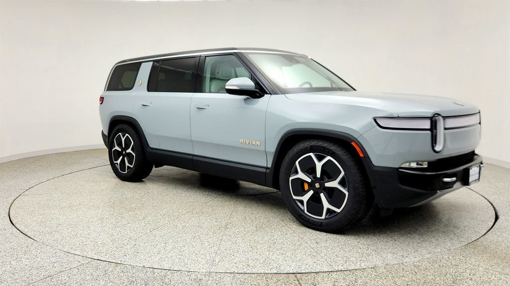 Used 2024 Rivian R1S Adventure Quad AWD/4WD image 3