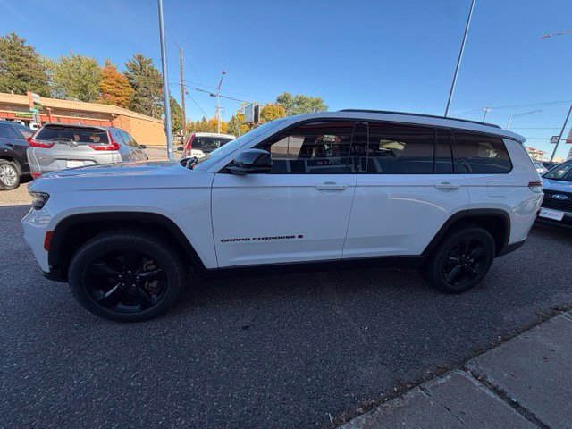 Used 2021 Jeep Grand Cherokee L Laredo AWD/4WD image 4