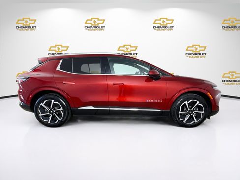 Used 2025 Chevrolet Equinox EV LT w/ Convenience Package FWD image 9