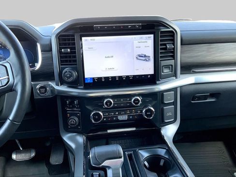 Used 2024 Ford F150 Lariat w/ Bed Utility Package AWD/4WD image 7