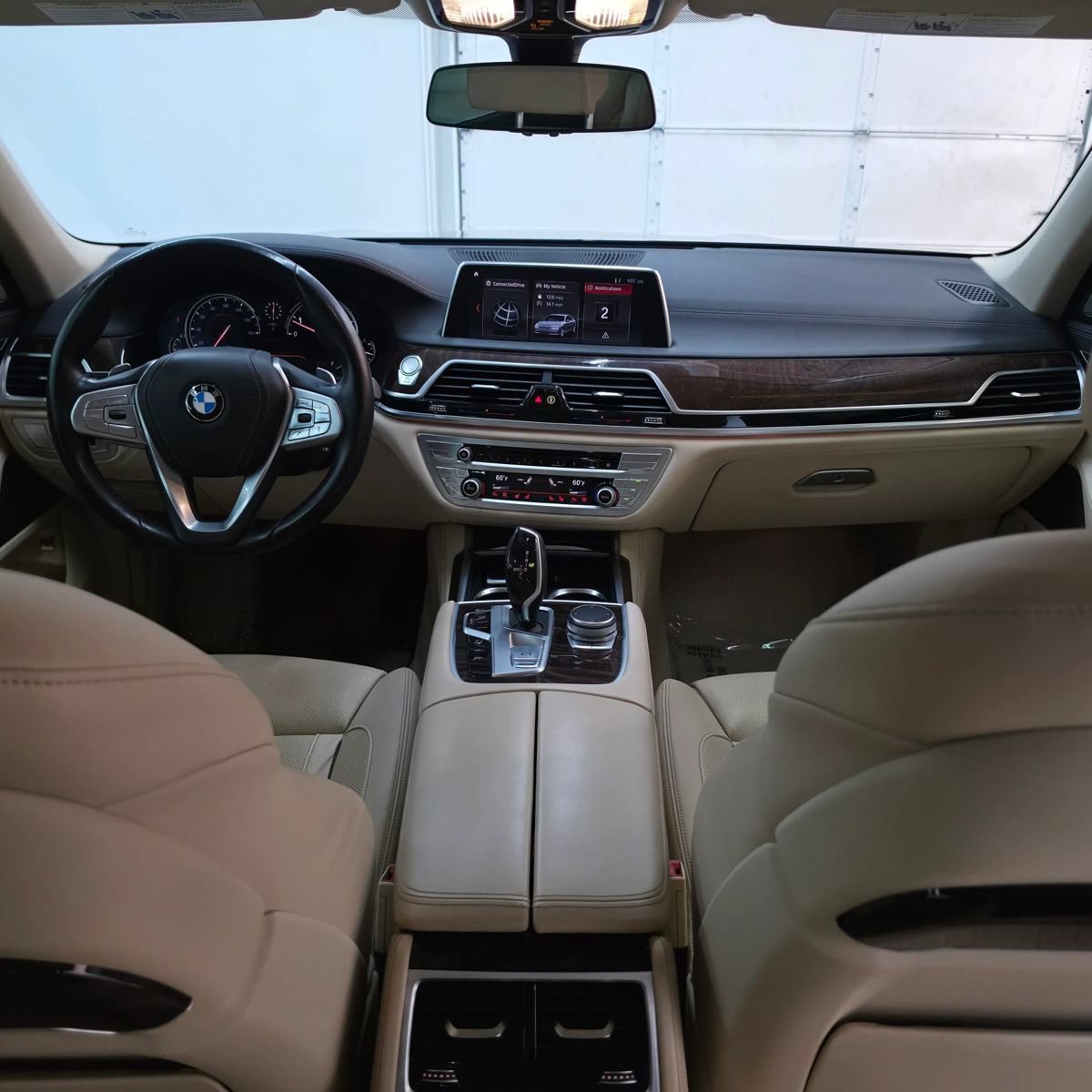 Used 2019 BMW 750i xDrive AWD/4WD image 30