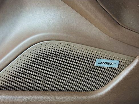 Certified 2020 Porsche Taycan 4S image 12