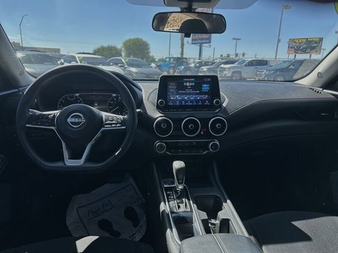 Used 2025 Nissan Sentra SV image 2