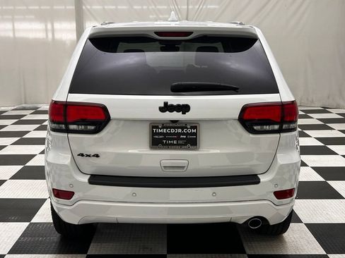 Certified 2020 Jeep Grand Cherokee Altitude AWD/4WD image 6