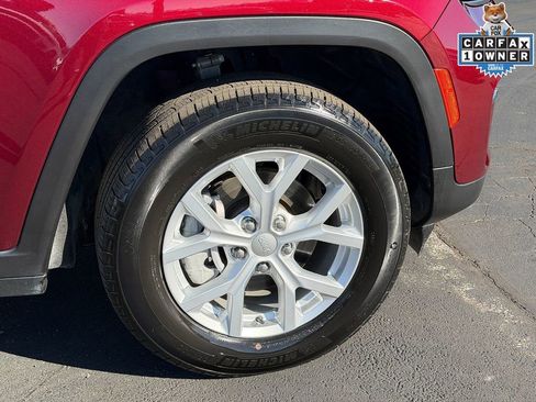 Certified 2023 Jeep Grand Cherokee Limited image 10